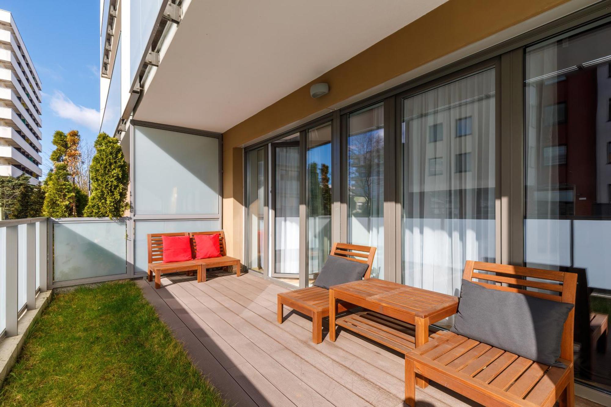 Kasprowicza 20 Swimming Pool By Jantar * Kolberg